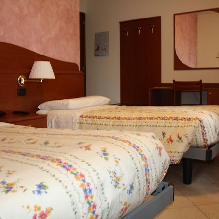 Italia Risorta Hotel Arsiero Exterior foto